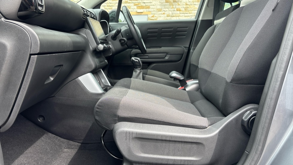 Citroen C3 Aircross 1.2 PureTech Flair 5dr Petrol Hatchback - Image 43