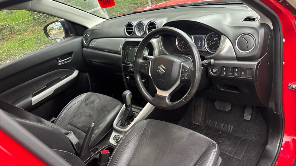Suzuki Vitara 1.6 SZ5 ALLGRIP 5dr Auto Petrol Estate - Image 11