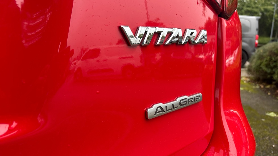 Suzuki Vitara 1.6 SZ5 ALLGRIP 5dr Auto Petrol Estate - Image 42