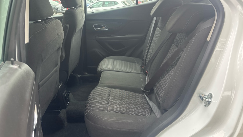 Vauxhall Mokka 1.4T Exclusiv 5dr Petrol Hatchback - Image 16