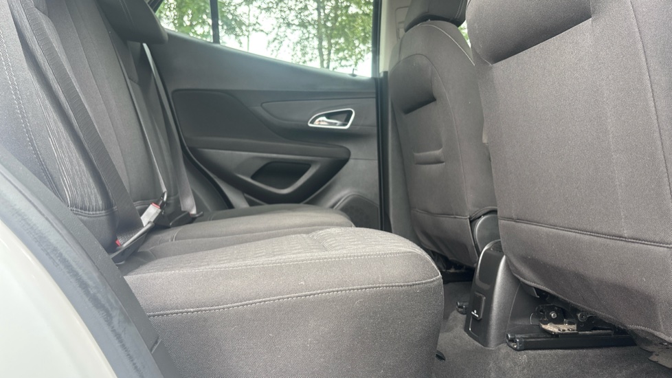 Vauxhall Mokka 1.4T Exclusiv 5dr Petrol Hatchback - Image 41