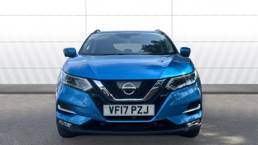 Nissan Qashqai 1.2 DiG-T Tekna 5dr Xtronic Petrol Hatchback - Image 3