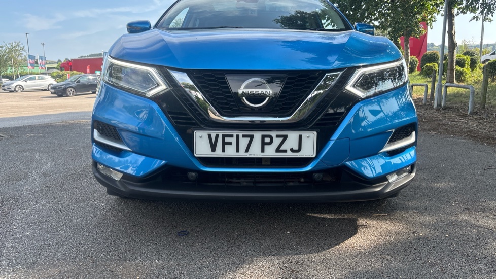 Nissan Qashqai 1.2 DiG-T Tekna 5dr Xtronic Petrol Hatchback - Image 50