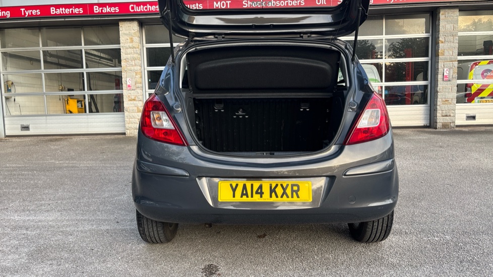 Vauxhall Corsa 1.2 Excite 5dr [AC] Petrol Hatchback - Image 4