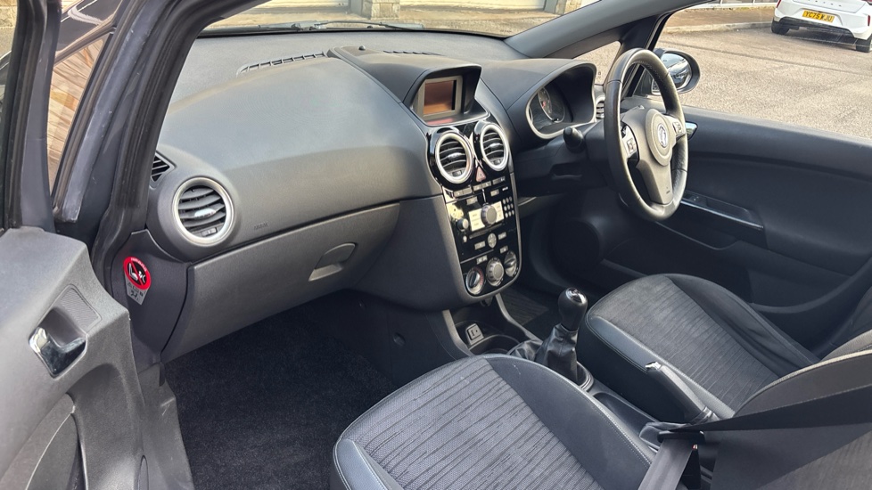 Vauxhall Corsa 1.2 Excite 5dr [AC] Petrol Hatchback - Image 9