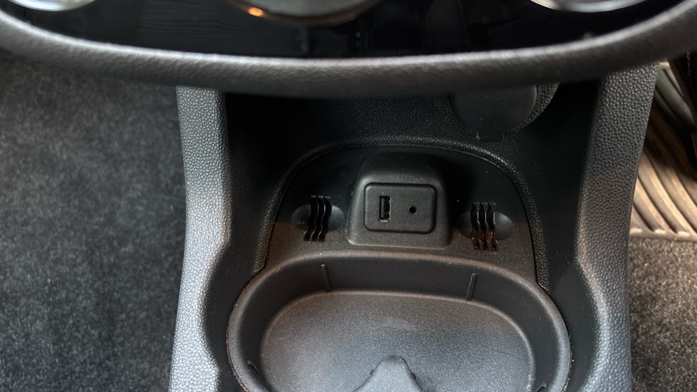 Vauxhall Corsa 1.2 Excite 5dr [AC] Petrol Hatchback - Image 28