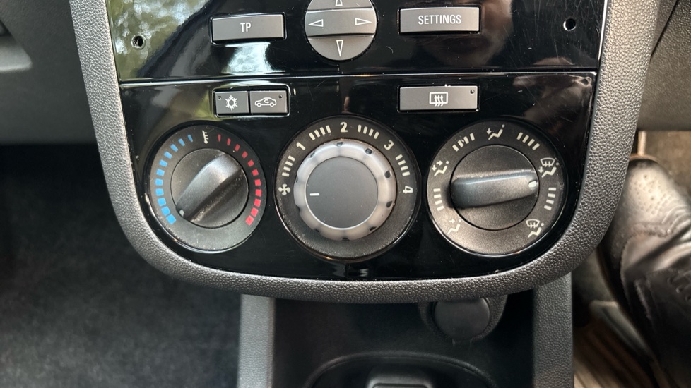 Vauxhall Corsa 1.2 Excite 5dr [AC] Petrol Hatchback - Image 29