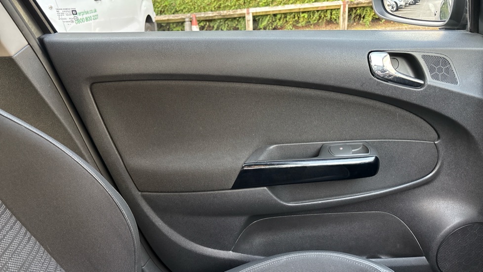 Vauxhall Corsa 1.2 Excite 5dr [AC] Petrol Hatchback - Image 31