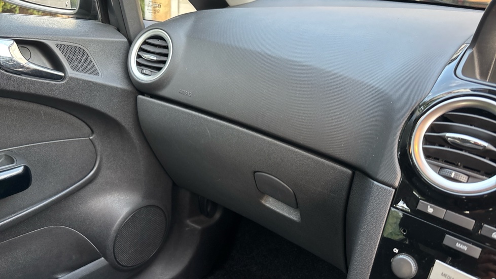 Vauxhall Corsa 1.2 Excite 5dr [AC] Petrol Hatchback - Image 32