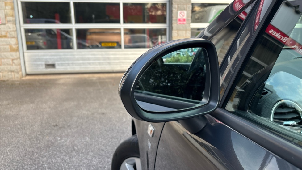 Vauxhall Corsa 1.2 Excite 5dr [AC] Petrol Hatchback - Image 38