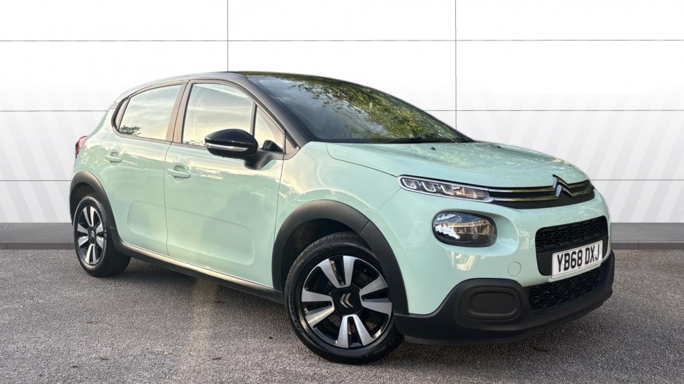 Citroen C3 1.2 PureTech Feel 5dr Petrol Hatchback - Image 1