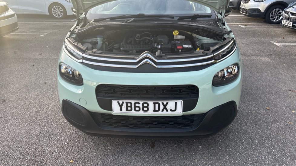 Citroen C3 1.2 PureTech Feel 5dr Petrol Hatchback - Image 8