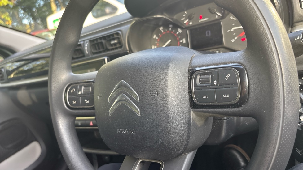 Citroen C3 1.2 PureTech Feel 5dr Petrol Hatchback - Image 21