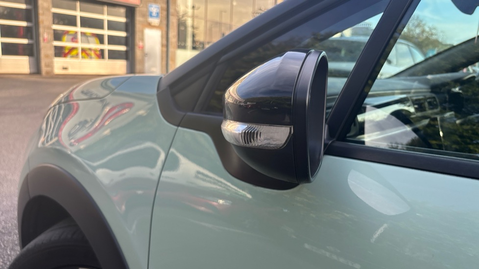 Citroen C3 1.2 PureTech Feel 5dr Petrol Hatchback - Image 37