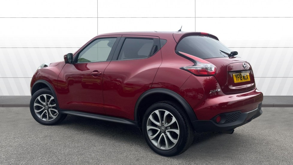 Nissan Juke 1.2 DiG-T Tekna 5dr Petrol Hatchback - Image 2