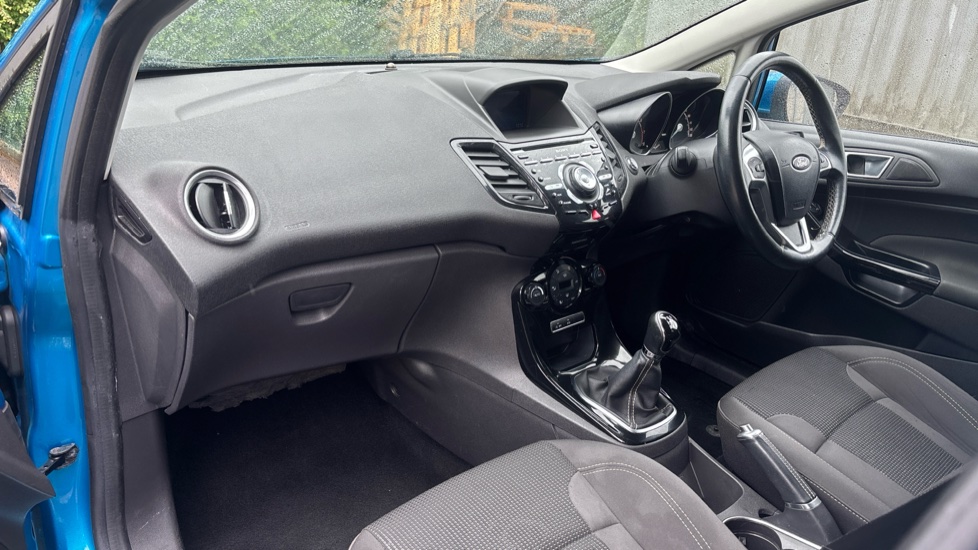 Ford Fiesta 1.0 EcoBoost 125 Titanium 5dr Petrol Hatchback - Image 9