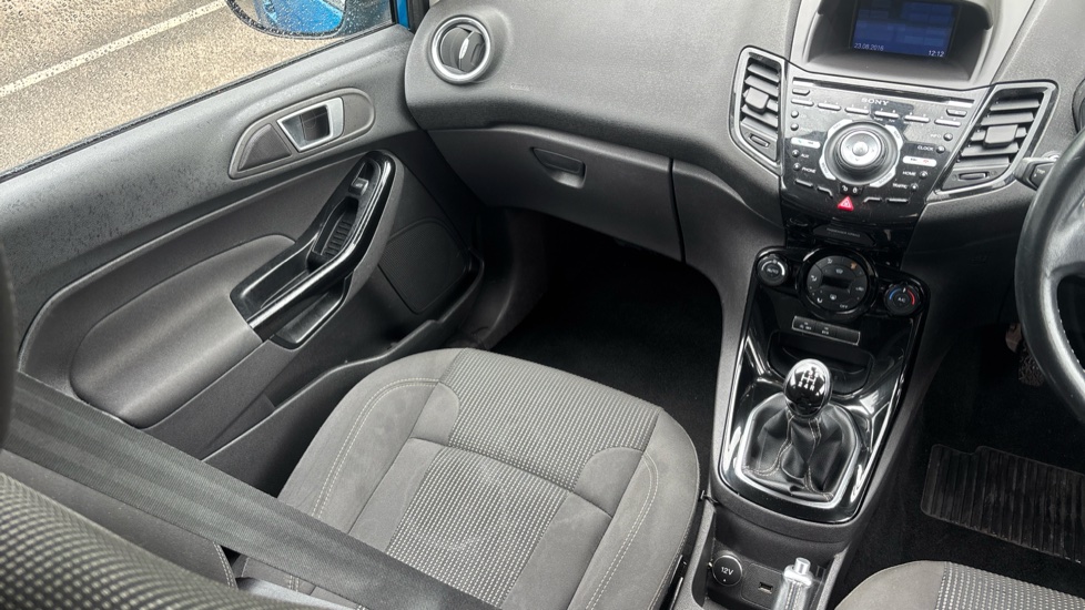Ford Fiesta 1.0 EcoBoost 125 Titanium 5dr Petrol Hatchback - Image 14