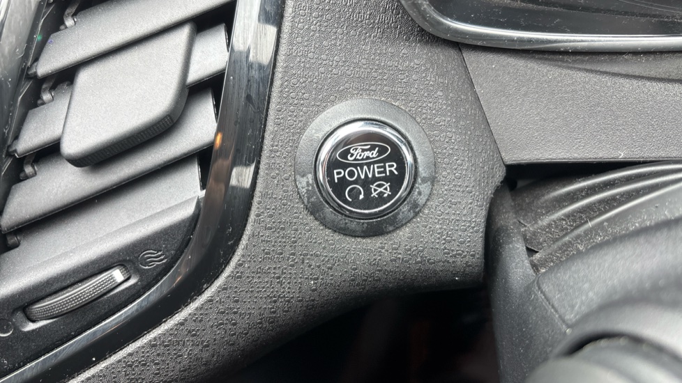 Ford Fiesta 1.0 EcoBoost 125 Titanium 5dr Petrol Hatchback - Image 34