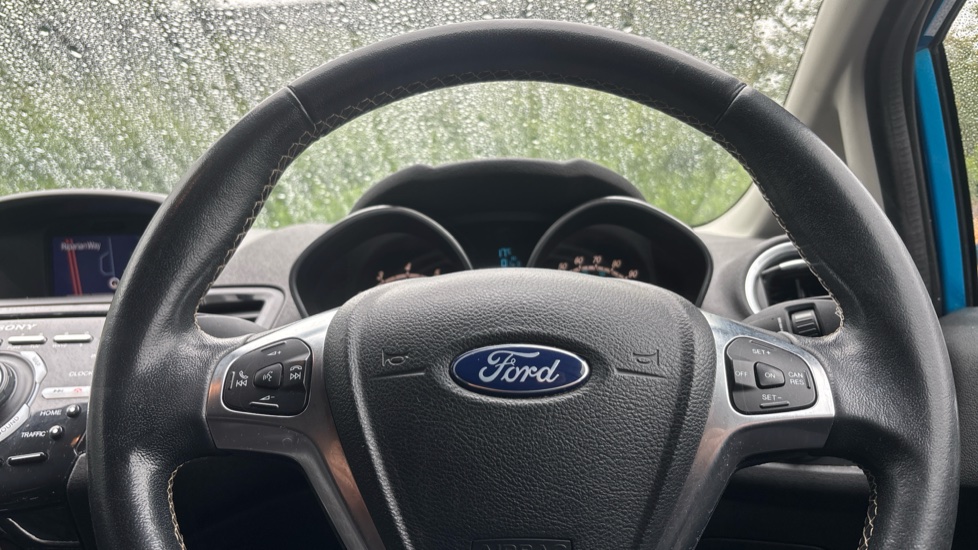 Ford Fiesta 1.0 EcoBoost 125 Titanium 5dr Petrol Hatchback - Image 35