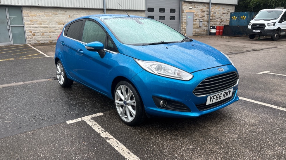 Ford Fiesta 1.0 EcoBoost 125 Titanium 5dr Petrol Hatchback - Image 43