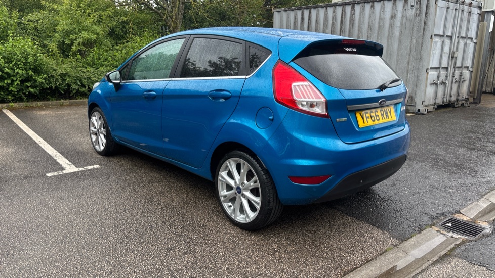 Ford Fiesta 1.0 EcoBoost 125 Titanium 5dr Petrol Hatchback - Image 45