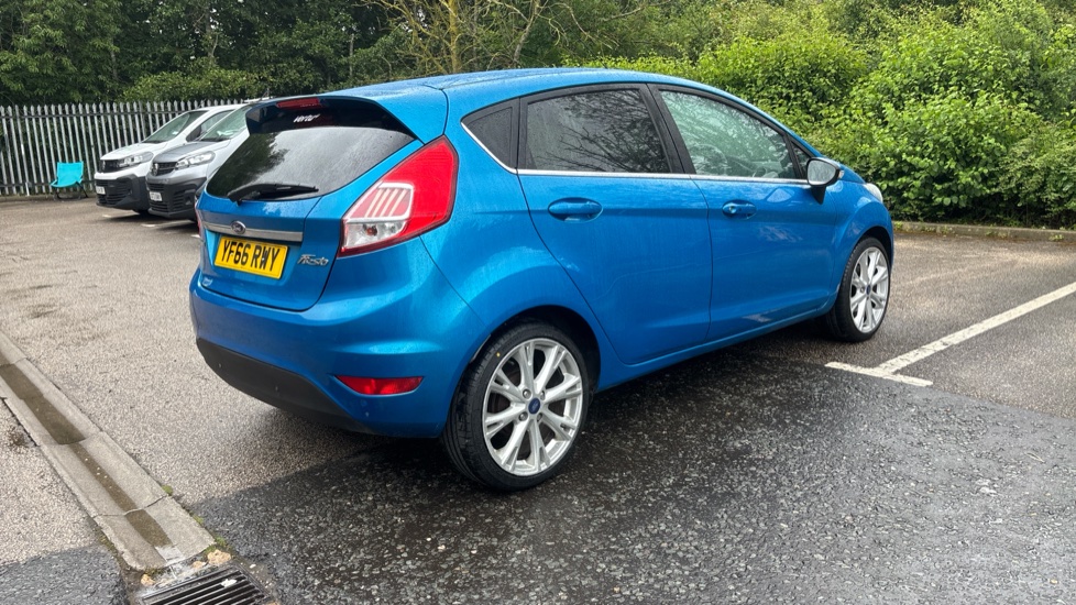 Ford Fiesta 1.0 EcoBoost 125 Titanium 5dr Petrol Hatchback - Image 46