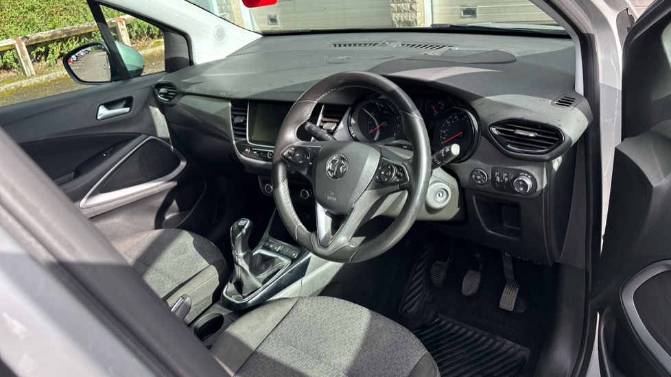 Vauxhall Crossland X 1.2 SE Nav 5dr Petrol Hatchback - Image 11