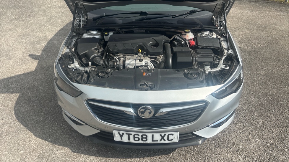 Vauxhall Insignia 1.6 Turbo D [136] Tech Line Nav 5dr Diesel Hatchback - Image 8