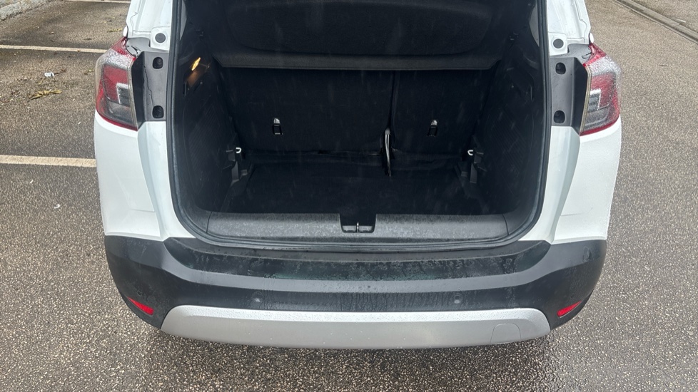 Vauxhall Crossland X 1.2T [130] Elite 5dr [Start Stop] Auto Petrol Hatchback - Image 4