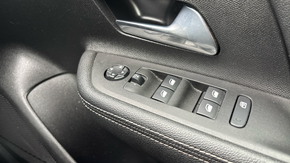 Vauxhall Mokka 1.2 Turbo 136 Ultimate 5dr Petrol Hatchback - Image 24