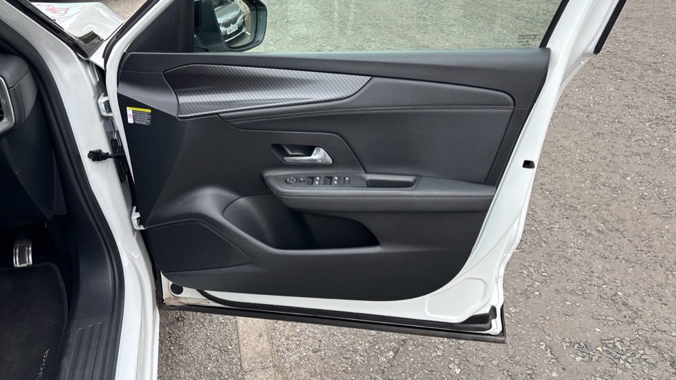 Vauxhall Mokka 1.2 Turbo 136 Ultimate 5dr Petrol Hatchback - Image 39