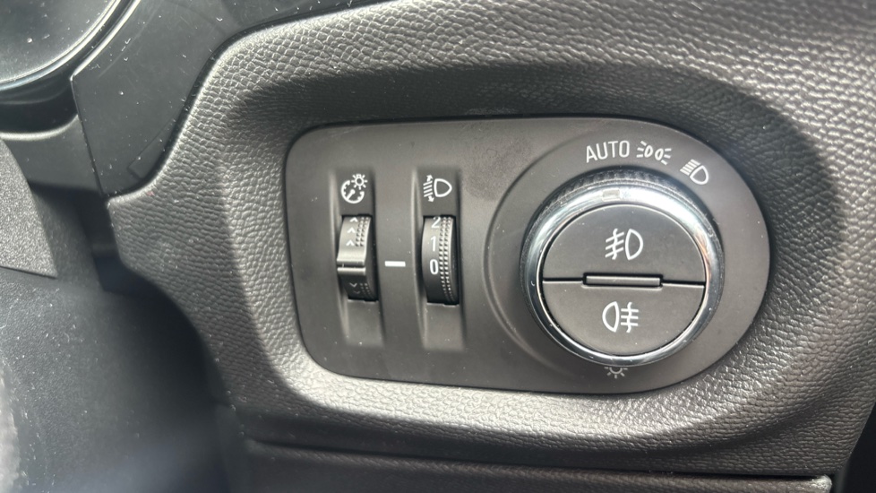 Vauxhall Corsa 1.2 GS 5dr Petrol Hatchback - Image 25