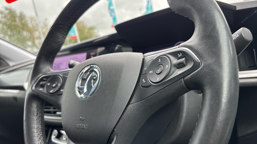 Vauxhall Grandland 1.2 Turbo Ultimate 5dr Petrol Hatchback - Image 21