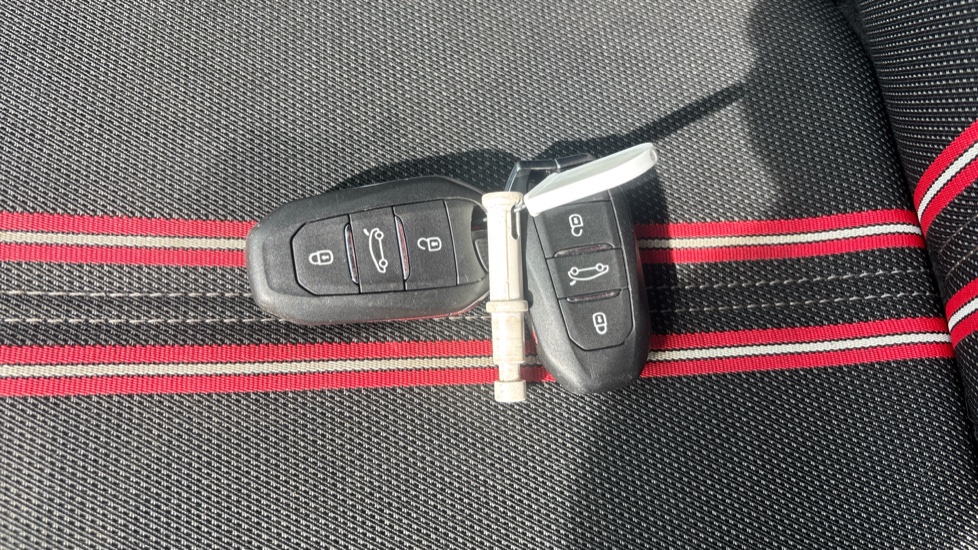 Vauxhall Corsa 1.2 Turbo SRi Premium 5dr Petrol Hatchback - Image 20