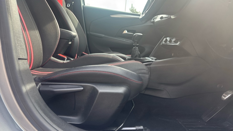 Vauxhall Corsa 1.2 Turbo SRi Premium 5dr Petrol Hatchback - Image 41