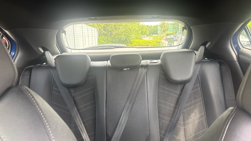 Vauxhall Mokka 100kW Ultimate 50kWh 5dr Auto Electric Hatchback - Image 15