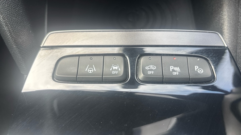 Vauxhall Mokka 100kW Ultimate 50kWh 5dr Auto Electric Hatchback - Image 29