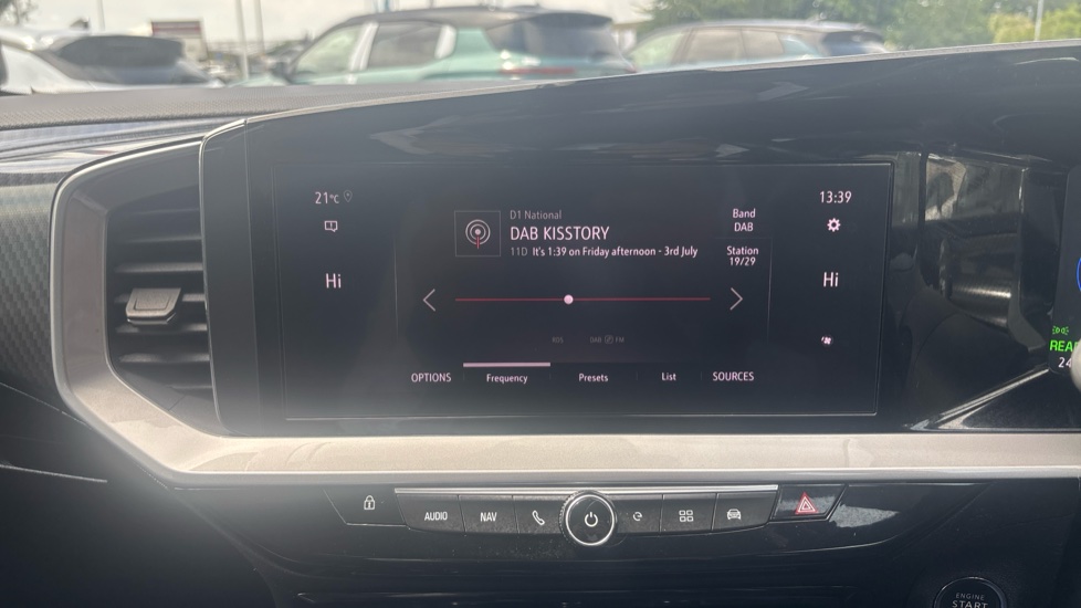 Vauxhall Mokka 100kW Ultimate 50kWh 5dr Auto Electric Hatchback - Image 36