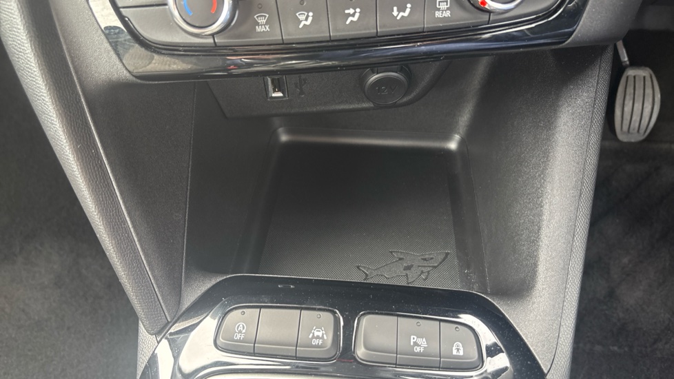 Vauxhall Corsa 1.2 SE Nav Premium 5dr Petrol Hatchback - Image 29