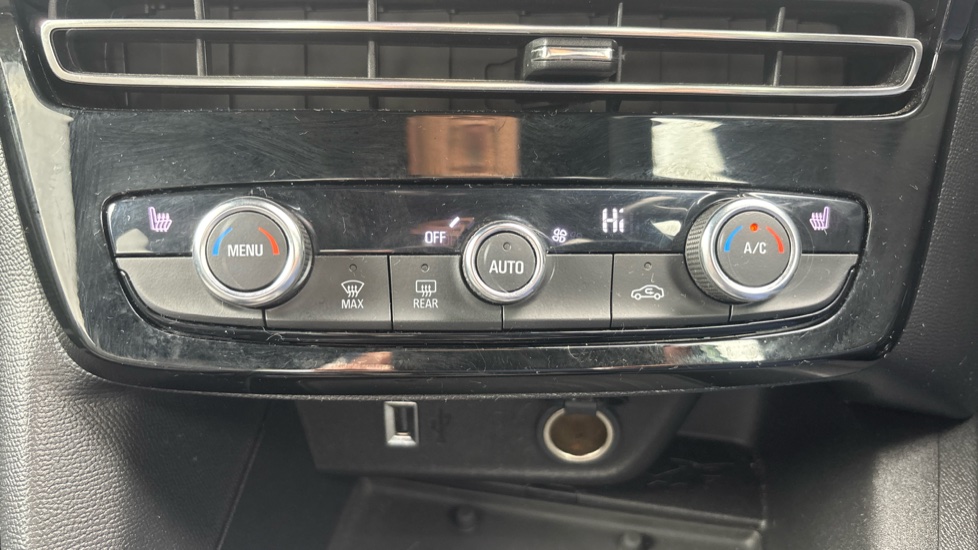 Vauxhall Mokka 100kW Ultimate 50kWh 5dr Auto Electric Hatchback - Image 31
