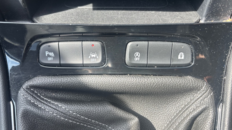 Vauxhall Grandland 1.2 Turbo Ultimate 5dr Petrol Hatchback - Image 29