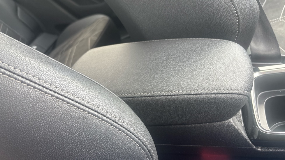 Vauxhall Mokka 1.2 Turbo 136 Ultimate 5dr Petrol Hatchback - Image 34