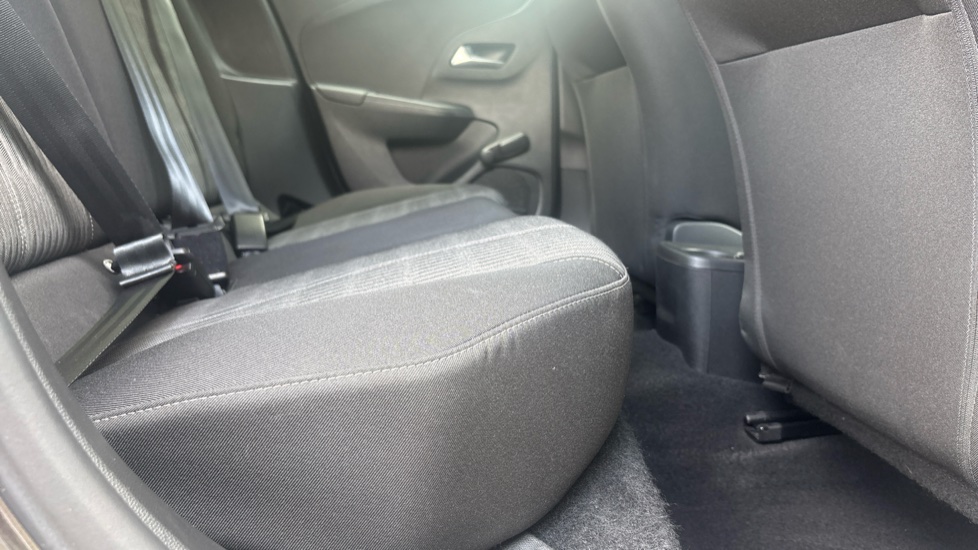 Vauxhall Corsa 1.2 SE Premium 5dr Petrol Hatchback - Image 34
