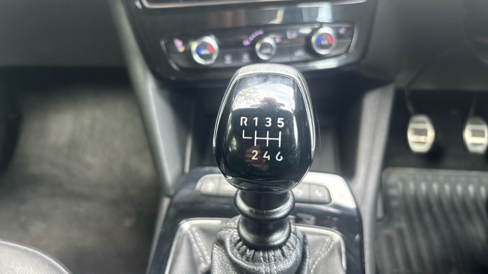 Vauxhall Mokka 1.2 Turbo 136 Ultimate 5dr Petrol Hatchback - Image 28