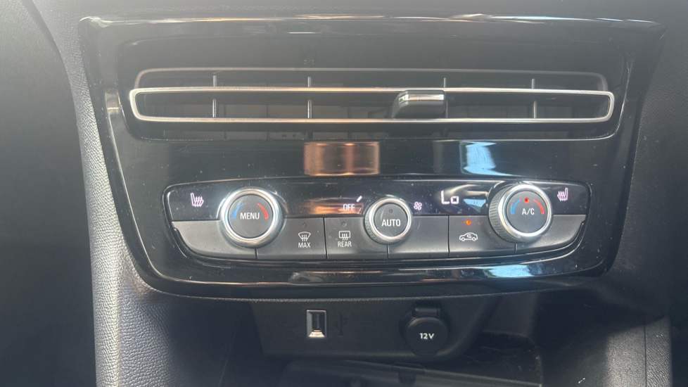 Vauxhall Mokka 100kW Ultimate 50kWh 5dr Auto Electric Hatchback - Image 31