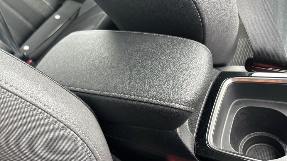 Vauxhall Mokka 1.2 Turbo 100 Elite Nav 5dr Petrol Hatchback - Image 36