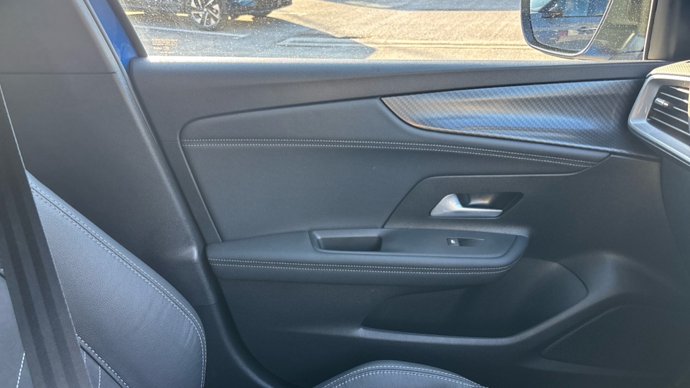 Vauxhall Mokka 1.2 Turbo 136 Ultimate 5dr Petrol Hatchback - Image 33