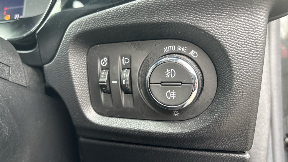Vauxhall Corsa 1.2 GS 5dr Petrol Hatchback - Image 25