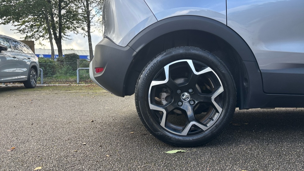 Vauxhall Crossland 1.5 Turbo D Elite Nav 5dr Diesel Hatchback - Image 7
