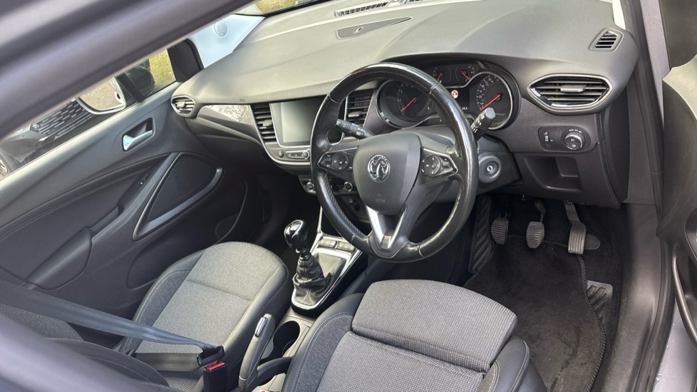 Vauxhall Crossland 1.5 Turbo D Elite Nav 5dr Diesel Hatchback - Image 11
